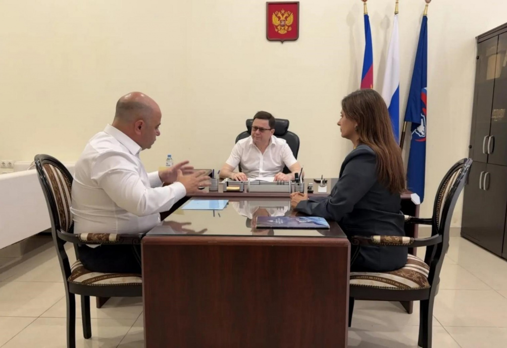 Депутат Кривоносов провел встречу с директором ФГБУ «Сочинский национальный парк» Андреем Киселевым