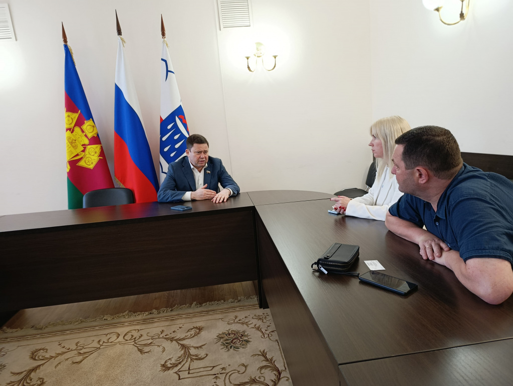 2025 Встреча с Русланом Ващенко 2.jpg 2025 Встреча с Русланом Ващенко 2.jpg